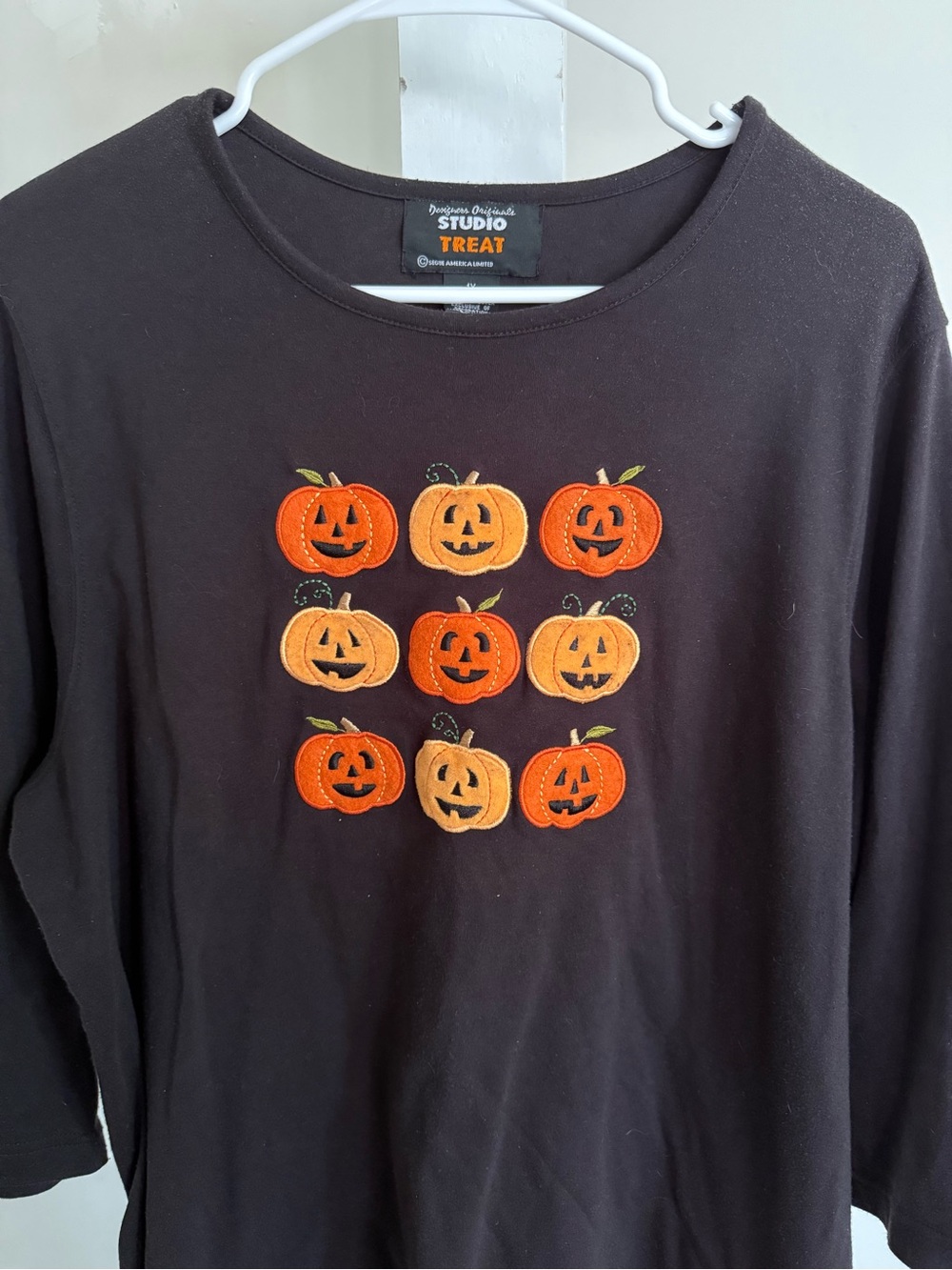 Designer Studios Halloween Shirt - Picture 3 of 9